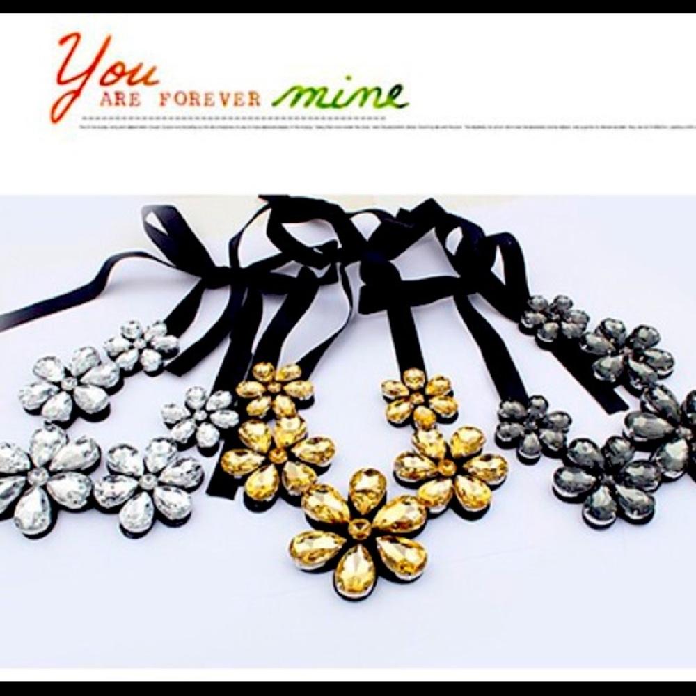 Big Rhinestone 🌼 Choker Ribbon Statement Necklace - Picture 2 of 14